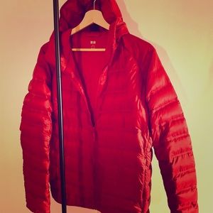 Uniqlo men’s M Down Jacket Orange